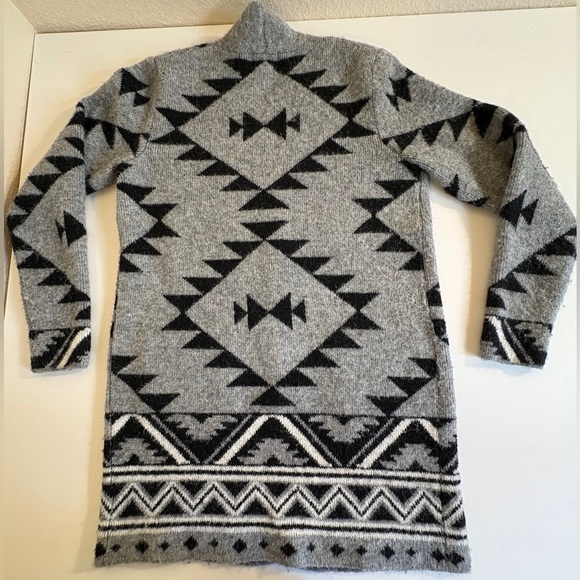 FRYE Southwestern Aztec Jacquard Cardigan Coat XS - Picture 3 of 8